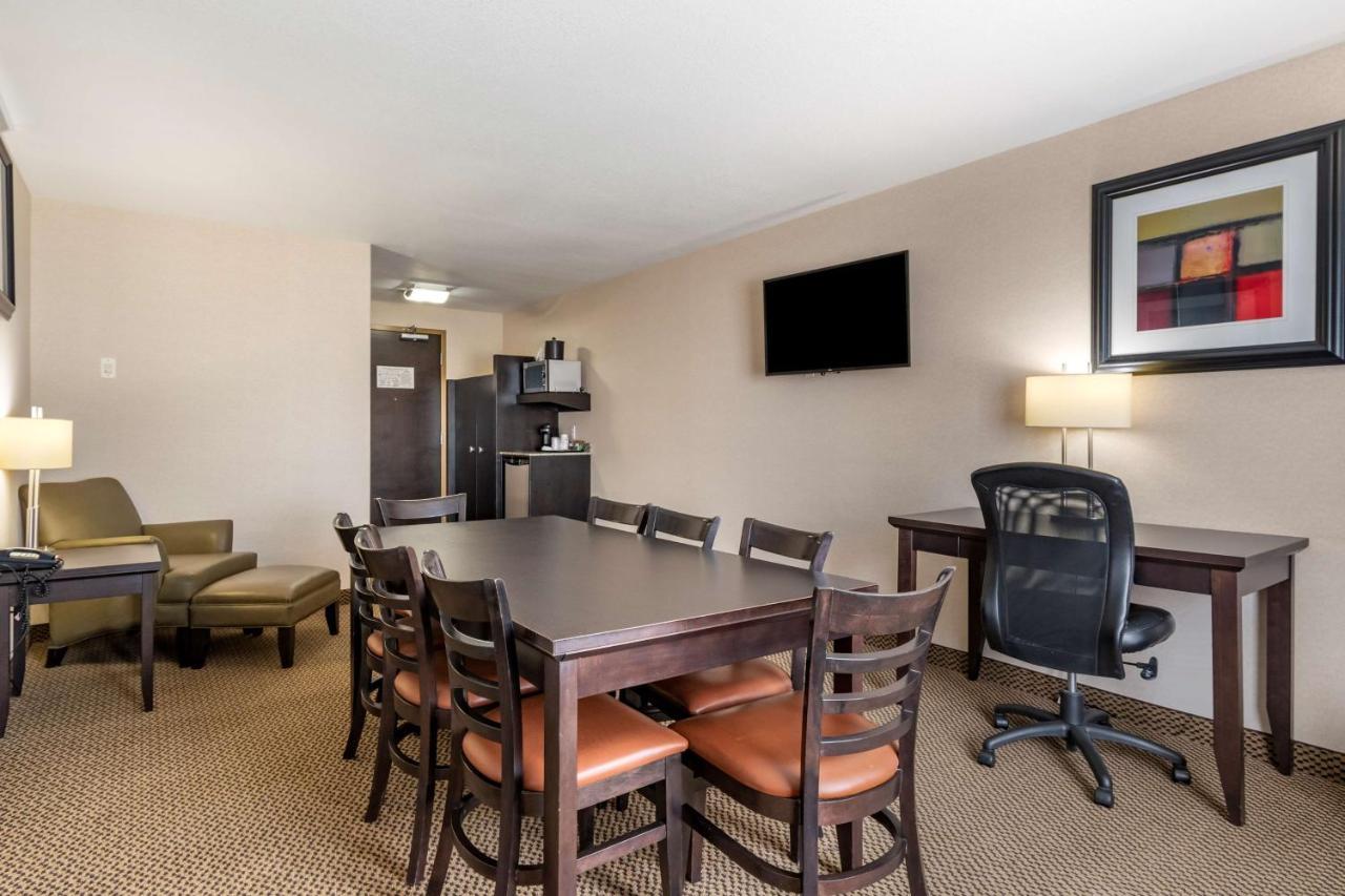 Best Western Bonnyville Inn & Suites Exteriér fotografie
