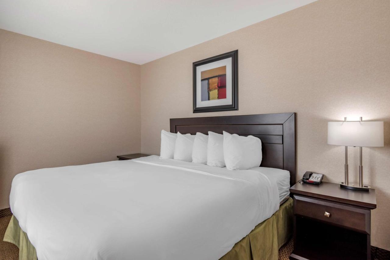 Best Western Bonnyville Inn & Suites Exteriér fotografie