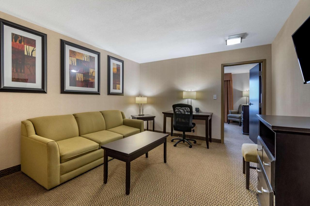 Best Western Bonnyville Inn & Suites Exteriér fotografie