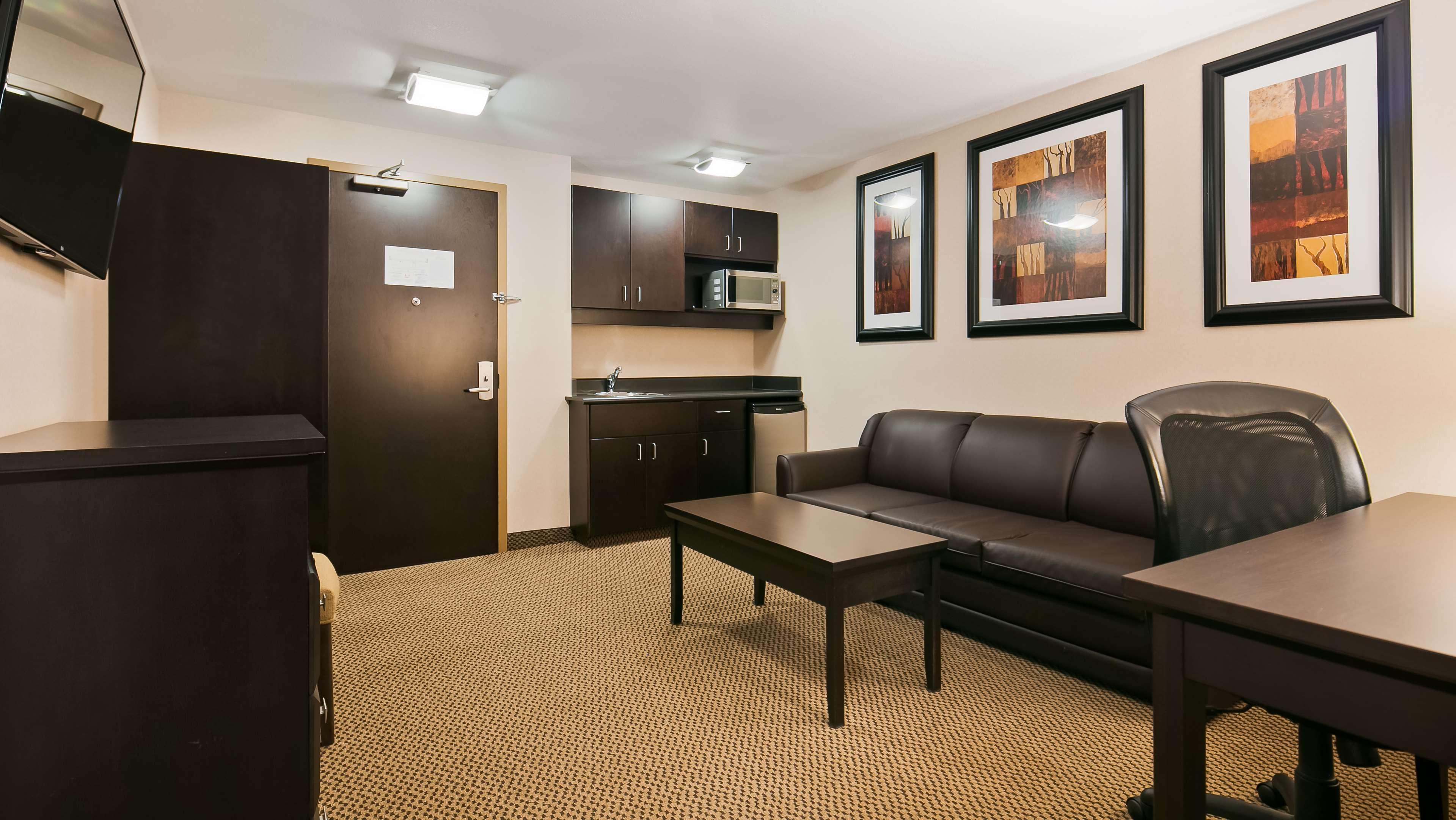 Best Western Bonnyville Inn & Suites Exteriér fotografie